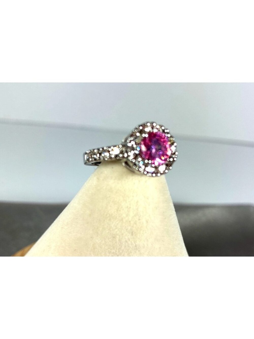 Pink Halo Ring Clear Accent Stones Heart Detail Ring Guard Size 5